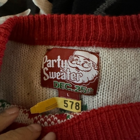 Ulgy christmas sweater - Picture 3 of 3
